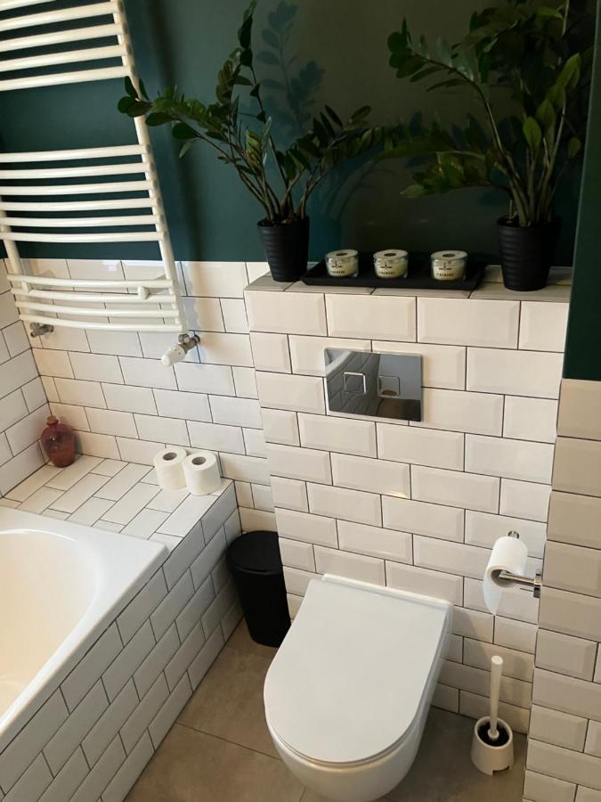 Appartamento Apartament Na Klasztornej Wągrowiec Esterno foto